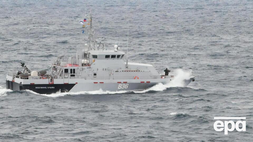 Російські кораблі в Чорному морі може бути споряджено 16 ракетами "Калібр", повідомили ВМС