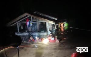 Наводнение на Филиппинах случилось после двух дней проливных дождей