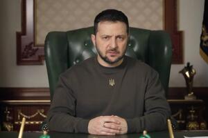 Зеленський обговорив із військовим командуванням ситуацію на фронті