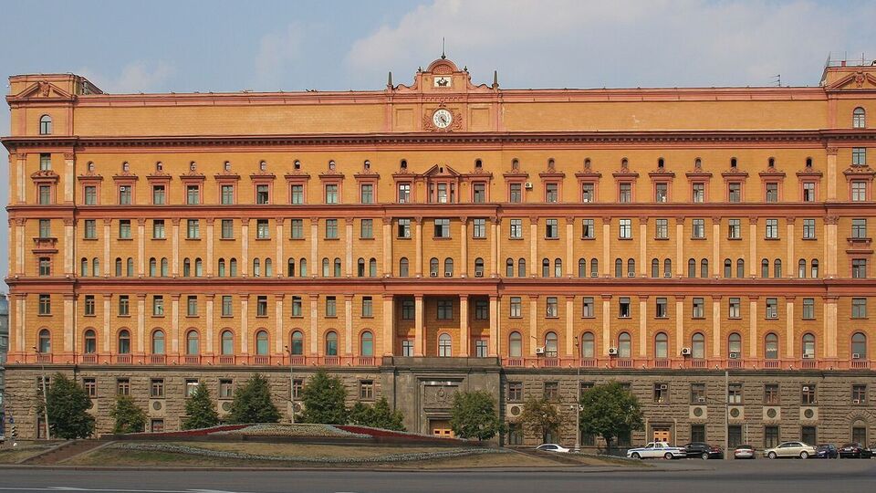 ФСБ отправила на пенсию генерала Черновольцева