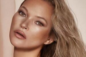 Мосс в январе 2023 года отпразднует 49-летие