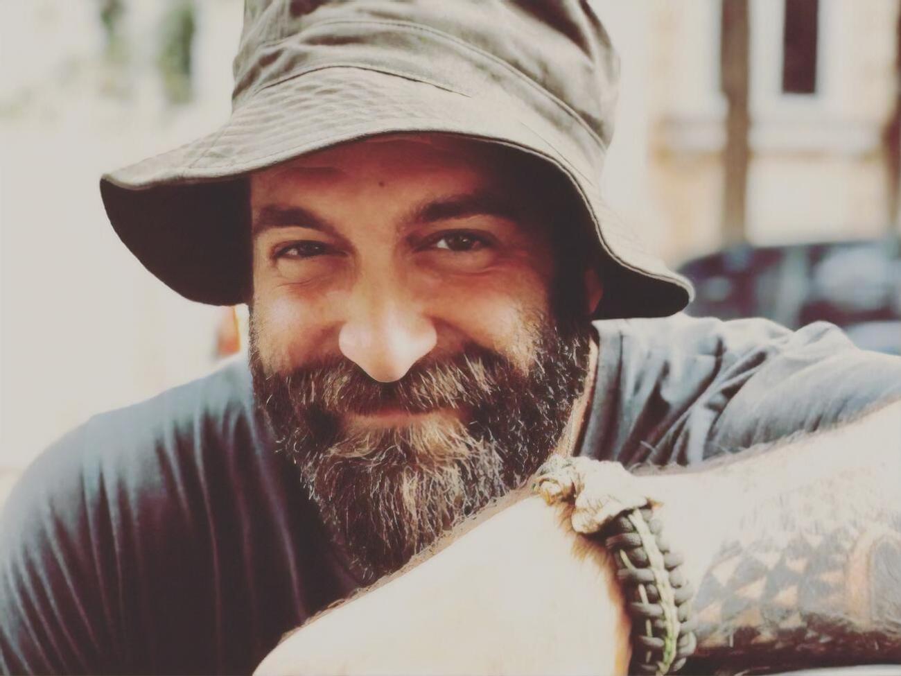 Салем народився 1984 року в Одесі