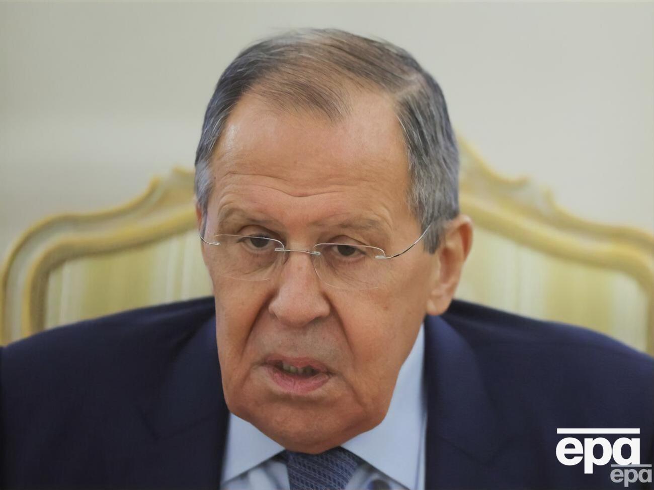 На думку Лаврова, якщо ідеї усунення Путіна "насправді хтось виношує, цей хтось має дуже добре подумати про ймовірні наслідки таких планів"