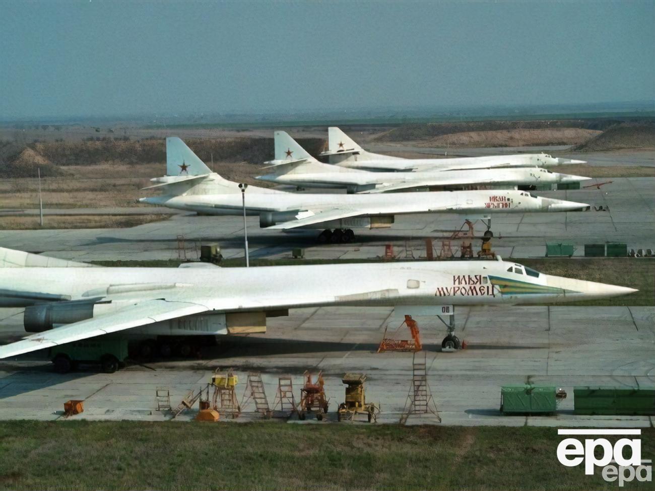 В ночь на 26 декабря на стратегическом аэродроме Энгельс-2 в Саратовской области были слышны взрывы