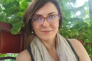 Маляр разом із чоловіком виховує сина Артема