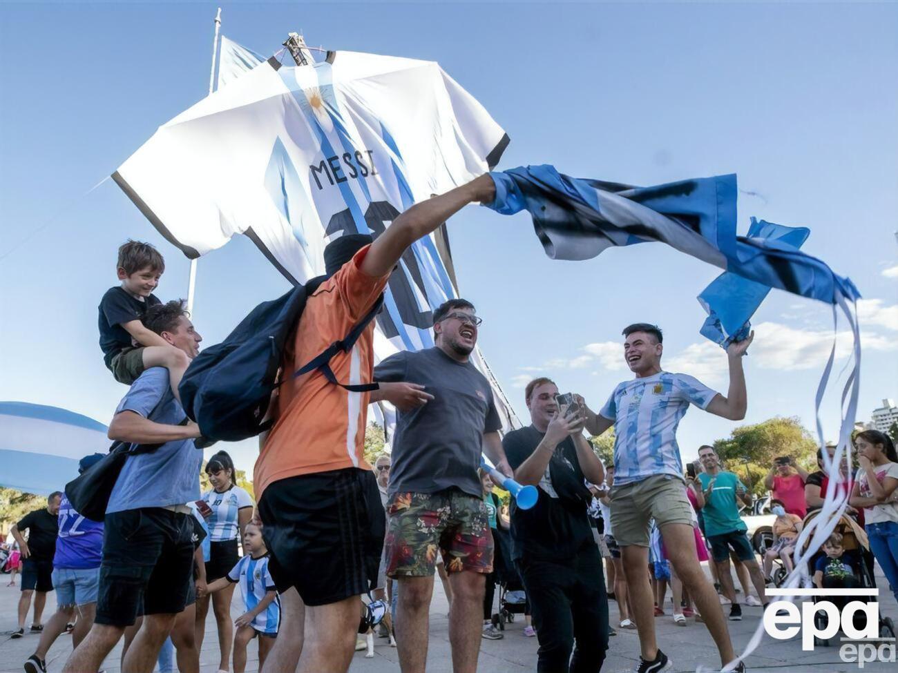 17,5% респондентов не исключили, что проголосовали бы за кандидатуру Месси на выборах президента Аргентины