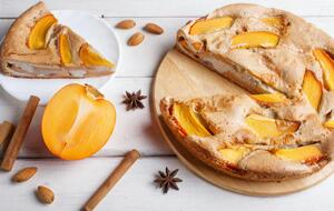 Для пирога лучше выбирать спелую хурму