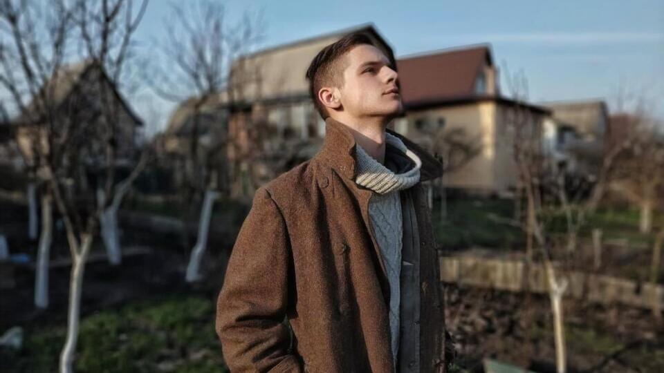Хірург із Чернігова Крюк: Поранених була купа. Нам вдавалося спати максимально чотири години на добу і не завжди підряд