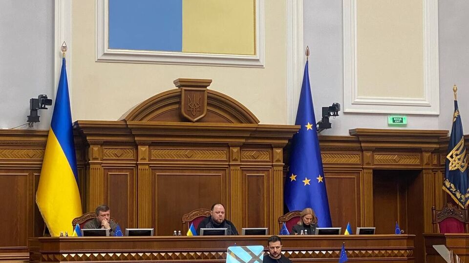 Зеленський виступив на останньому 2022 року засіданні Ради