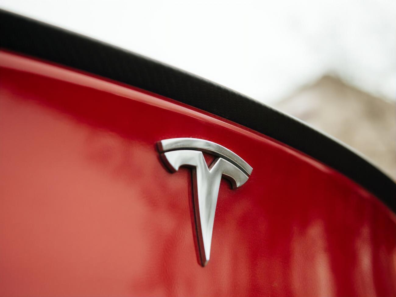 Зараз ціна акцій Tesla становить $109,91