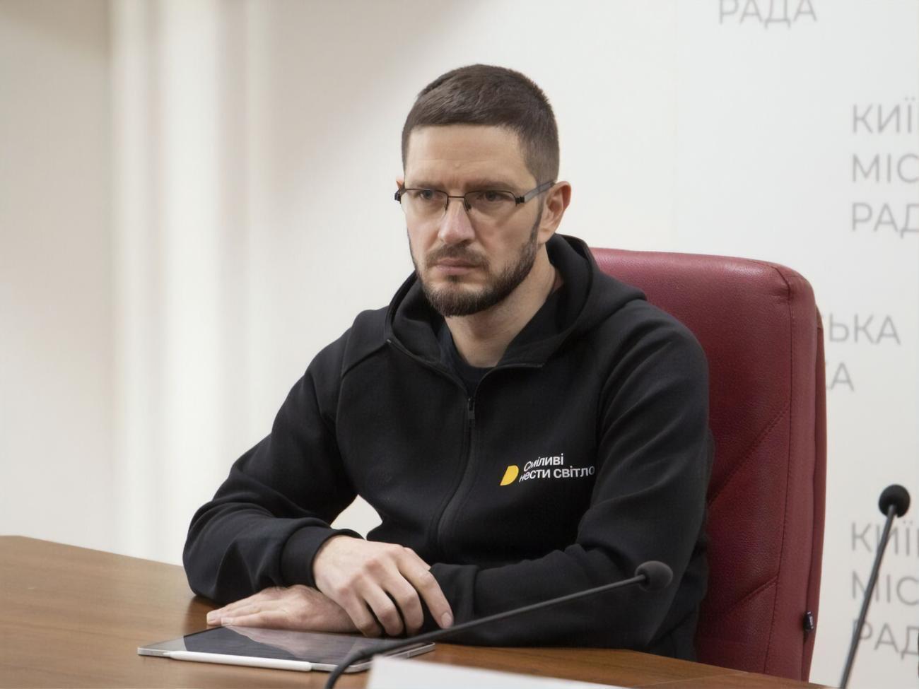 Виконавчий директор ДТЕК Дмитро Сахарук: Енергетики працюють 24/7 і роблять усе можливе, щоб забезпечити максимальну справедливість щодо надання світла в умовах постійних терористичних атак ворога