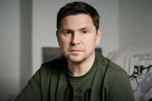 Подоляк: Злобный "русский мир" выпустил по Украине более 120 ракет. Ждем очередных предложений от "миротворцев" о "мирном урегулировании"
