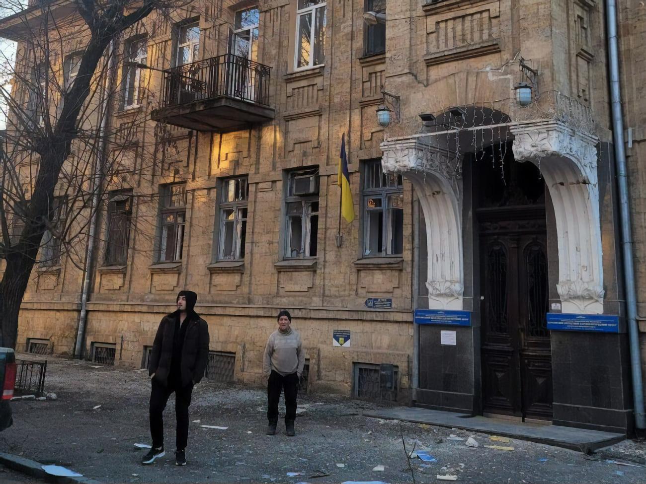 Обстрелом повреждено медучреждение в Херсоне