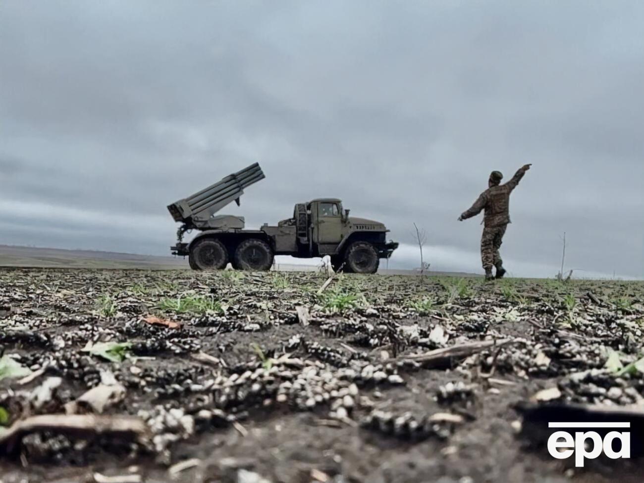 Украинские военные отражают до 20 атак оккупантов под Бахмутом, сообщили в Генштабе