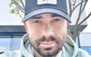 Бедняков родился в Мариуполе Донецкой области