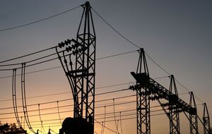 У Міненерго України після атак РФ попередили, що відбуватимуться аварійні вимкнення світла