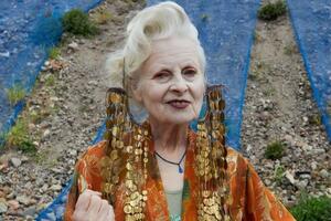 Вествуд родилась 8 апреля 1941 года в Великобритании