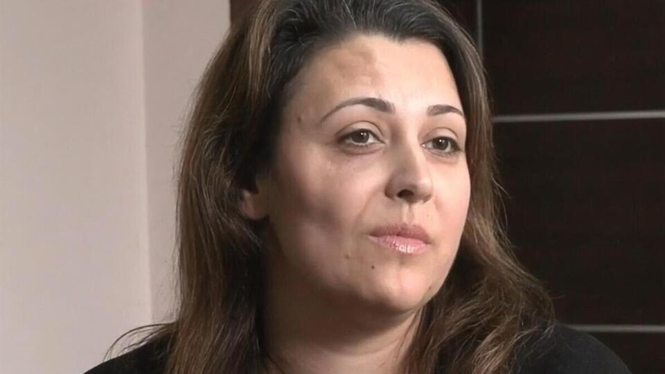 Хара: Одного разу сусід сказав, що в міст на виїзді влучили, але машини поки що проїжджають. Ми поїхали