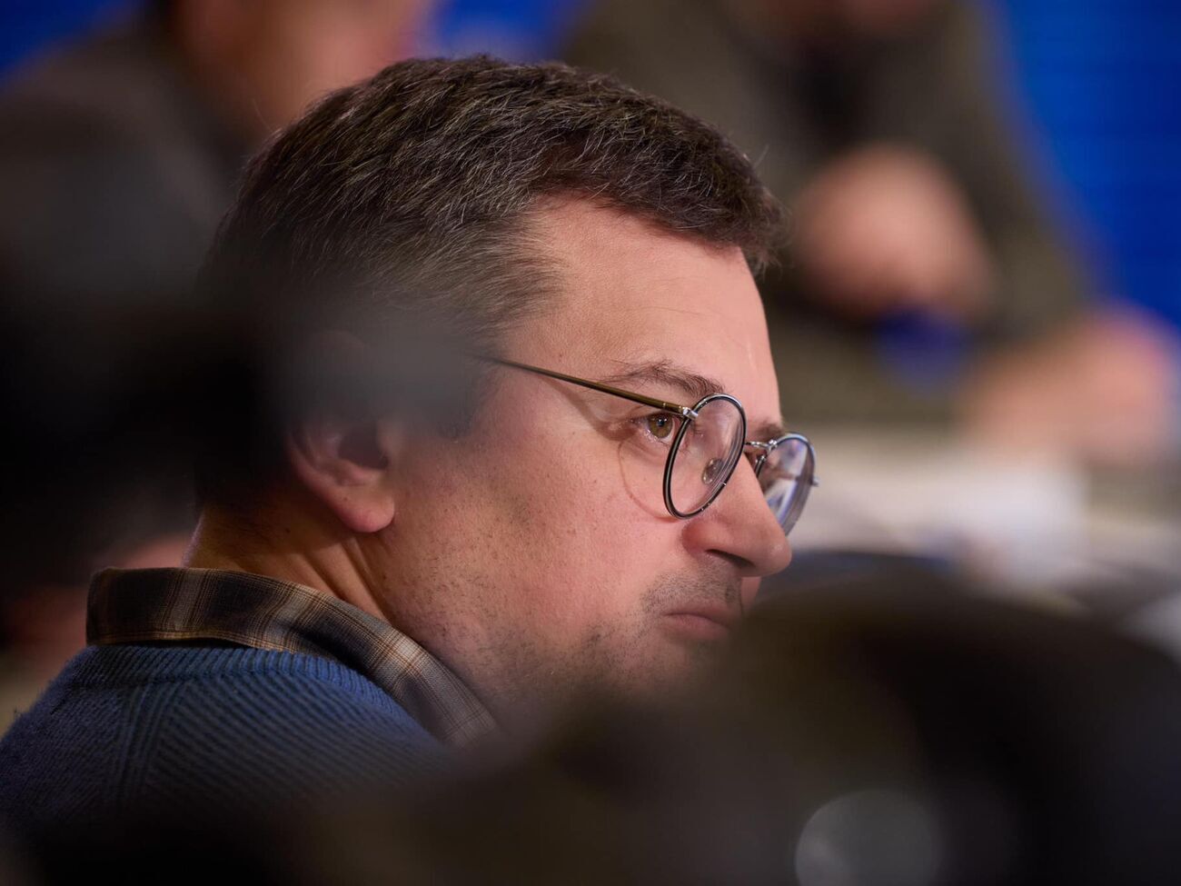 Кулеба: Мы открыли дверь шкафа, и все увидели, что там в шкафу не парадная посольская форма, и даже не скелет в форме, а просто куча русского дерьма