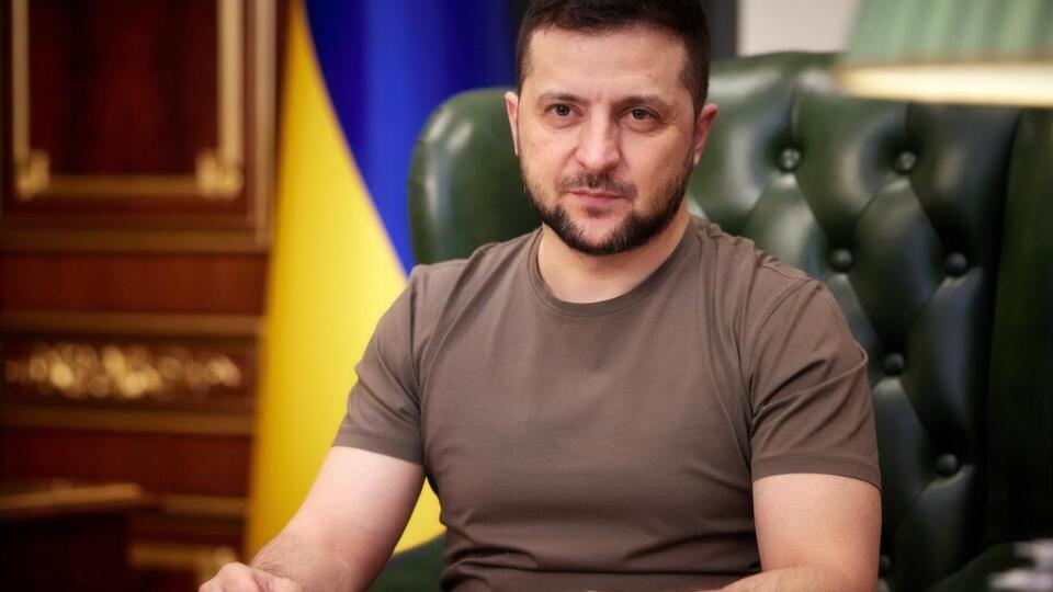 Закони "Про національні меншини" та "Про медіа" повернули до парламенту з підписом президента 29 грудня