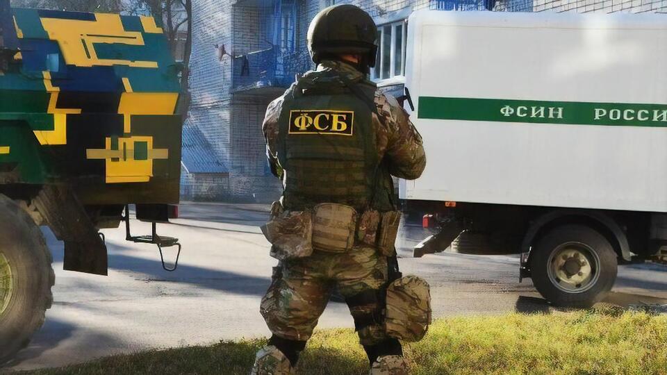 Осечкин утверждает, что спецслужбы РФ подмяли под себя российский преступный мир