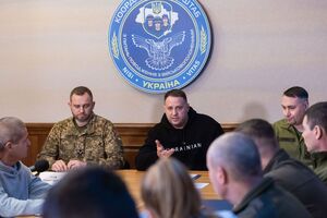 Єрмак провів зустріч із колишніми військовополоненими