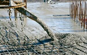 Законопроект стимулирует незаконное строительство и уничтожает результаты децентрализационной реформы, заявили в Ассоциации городов Украины