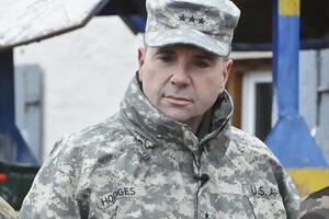 Годжес: Чому ми дозволяємо Росії стріляти з укриття? Незахищена політика