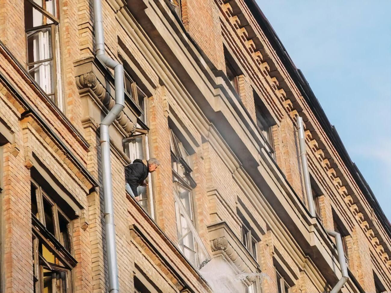 Росія атакувала Київ та інші міста ракетами