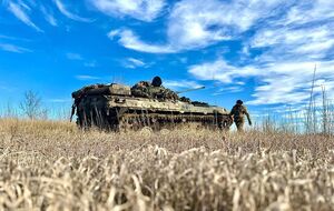 Украинские защитники отбивают атаки врага на востоке страны