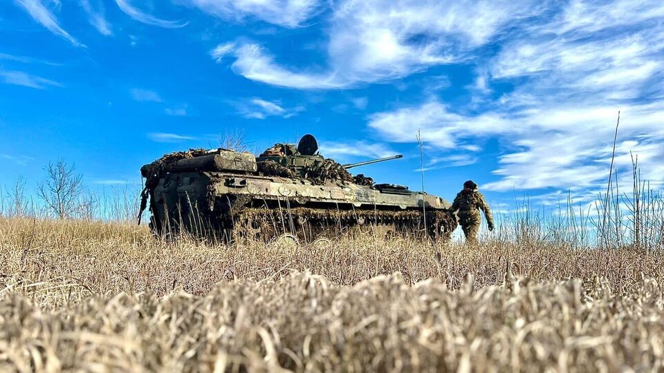 Українські захисники відбивають атаки ворога на сході країни