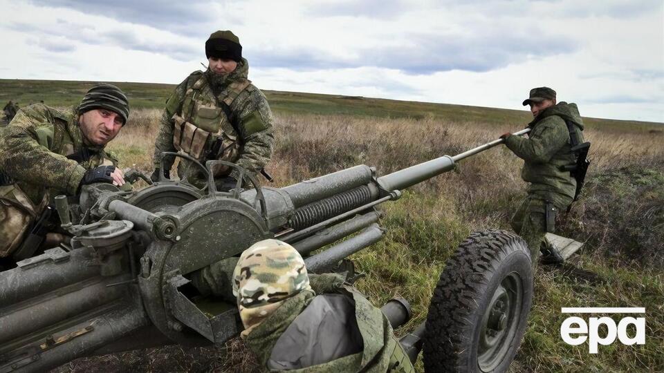 Війська РФ зазнають великих втрат, намагаючись захопити Бахмут, підкреслив речник східного угруповання військ ЗСУ Сергій Череватий