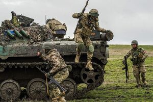 Украинские защитники за последние сутки уничтожили более 500 оккупантов