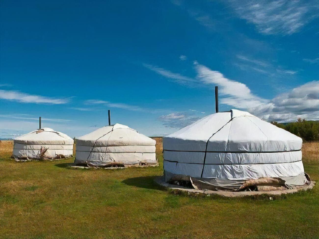 Оккупантам везут гуннские шатры, чтобы проводить в них обряды