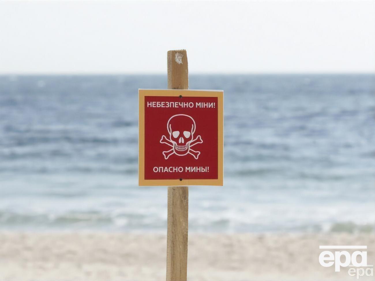 В ОК "Юг" напомнили об опасности нахождения на побережье