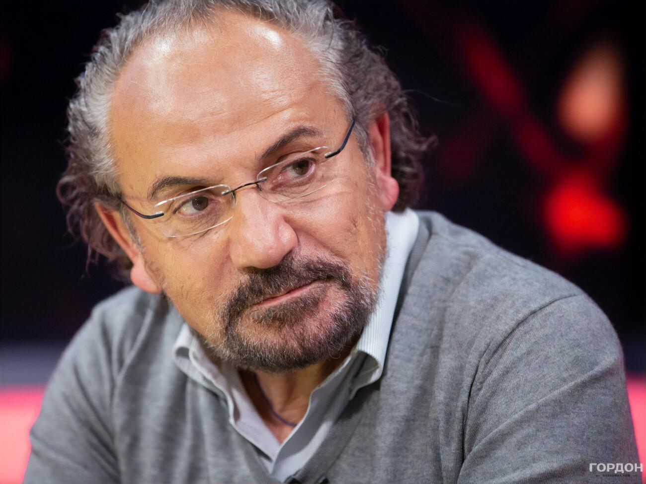 Шустер: Я всегда боялся затрагивать религиозные темы. Они очень взрывоопасны, они могут расколоть людей по-настоящему