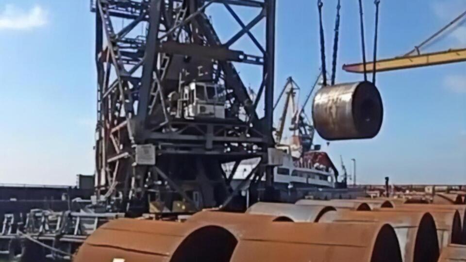 В "Азовсталі" наголосили, що через грабунок українські підприємства залишилися без майна, а бюджет – без наповнення
