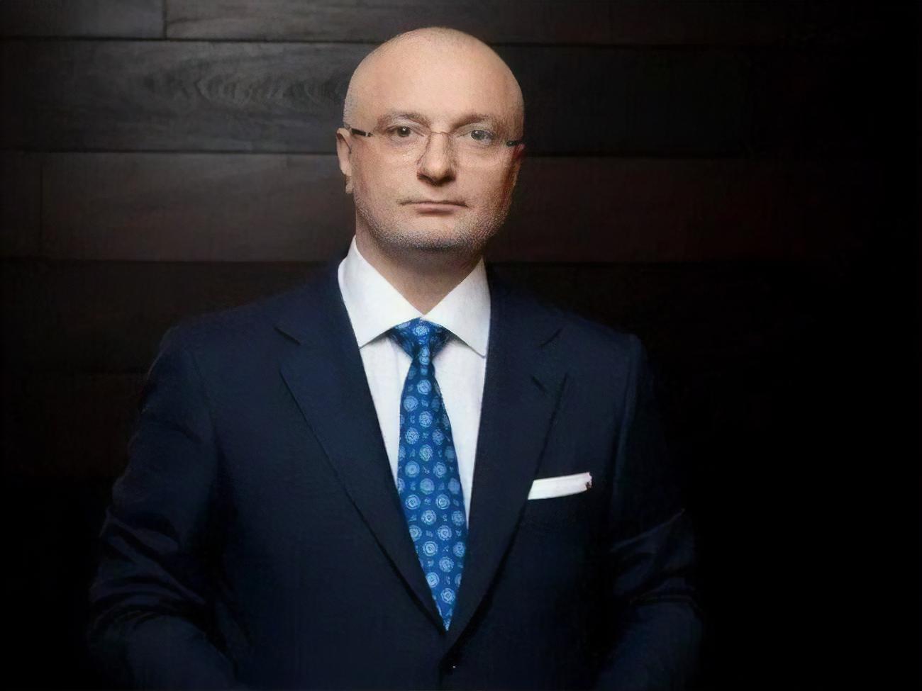 Клишас считает, что ограничения для работы из-за рубежа стоит ввести для сотрудников чувствительных сфер экономики