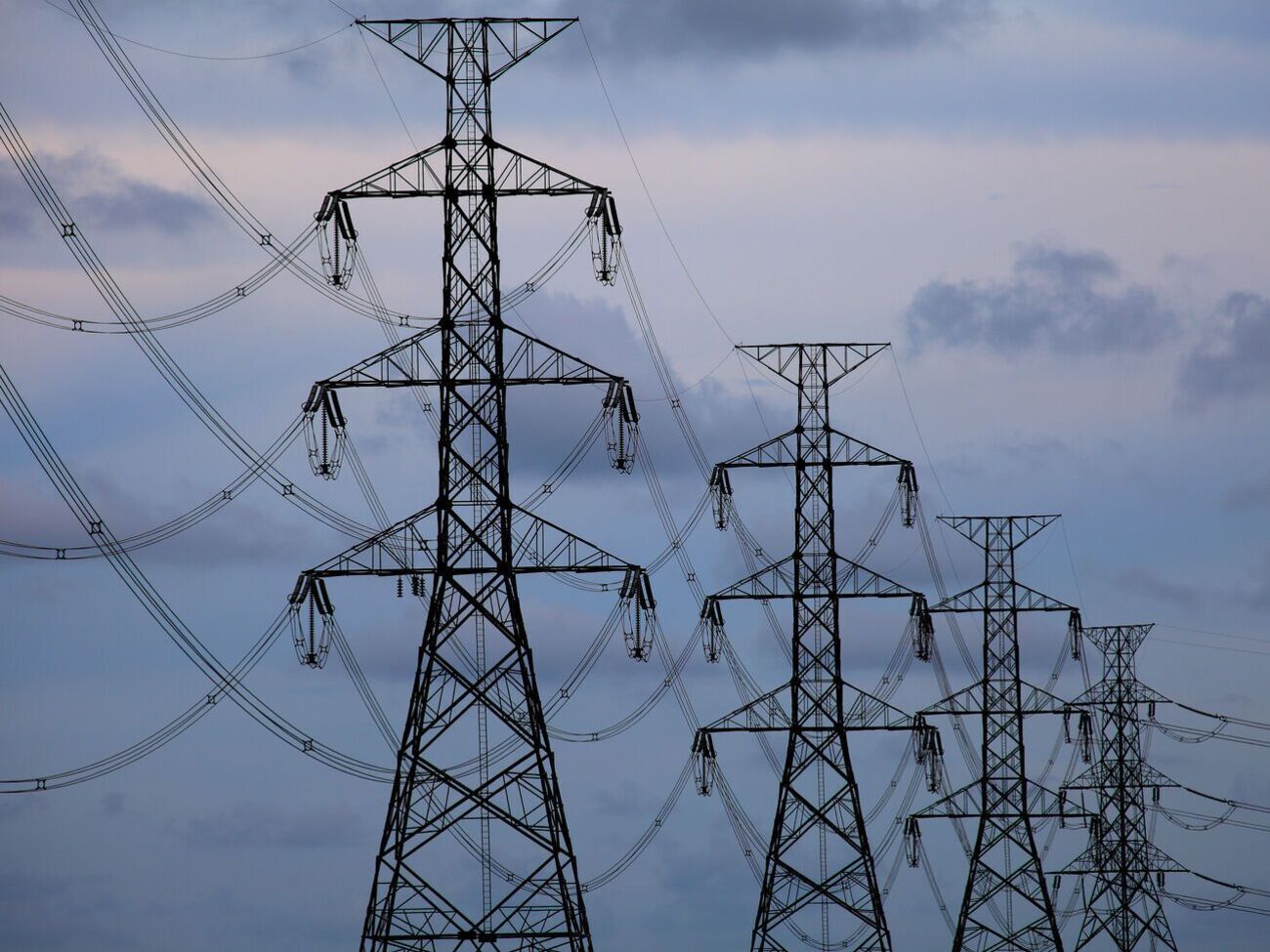 В результате ракетной атаки есть попадания по объектам энергетической инфраструктуры&nbsp;Украины