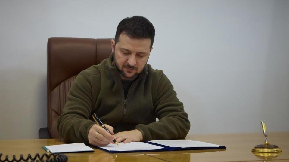 Зеленский: Шаг за шагом склоним евроатлантическое большинство в пользу Украины