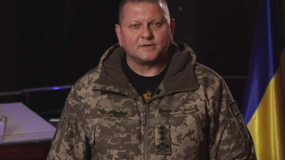 Залужний у день ЗСУ побажав "переможного миру"