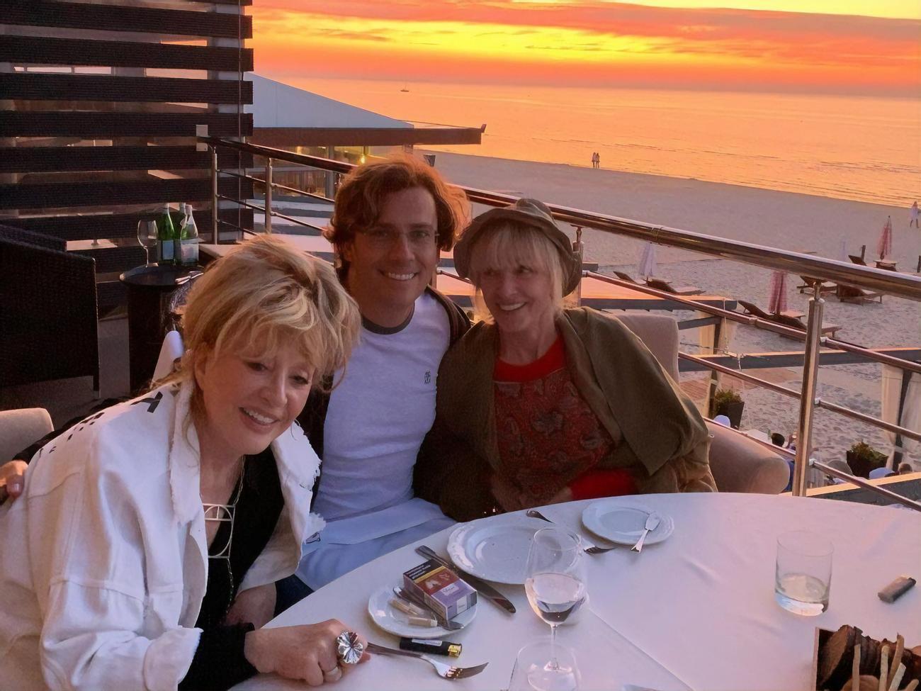 Вайкуле про Пугачову: Вона сильна, вона впорається. Вона пройшла крізь вогонь і воду. І це пройде