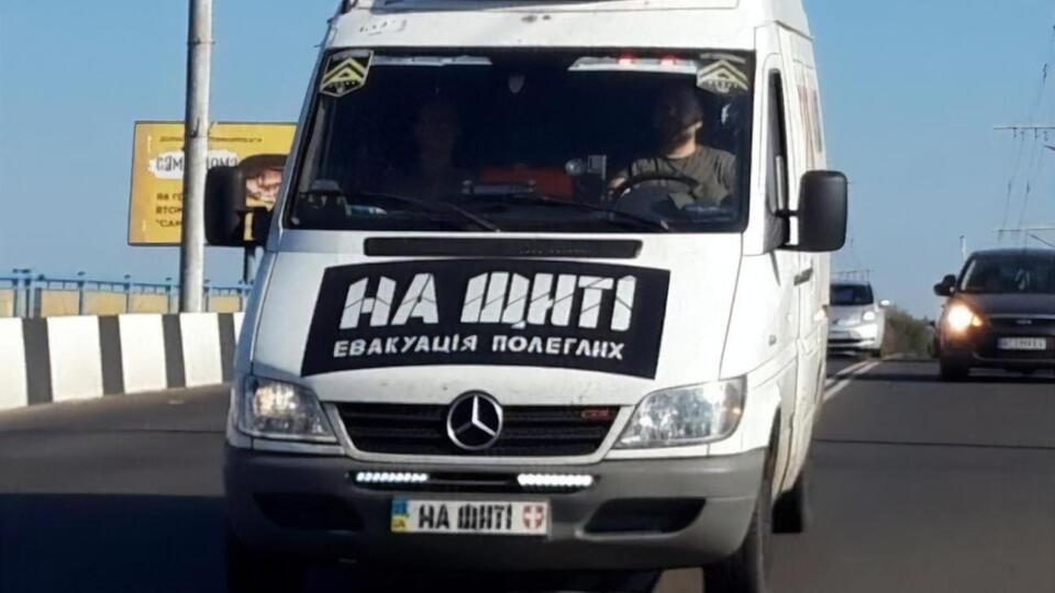 Всего из зоны боевых действий и моргов удалось вывезти более 2 тыс. погибших героев
