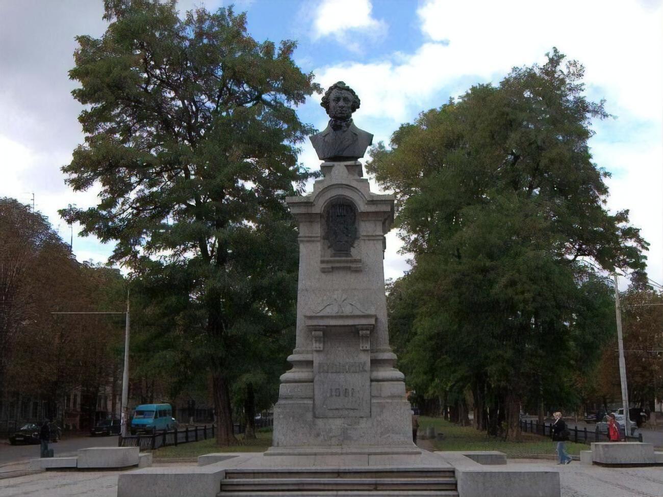 Демонтаж фигур начнется в ближайшие дни