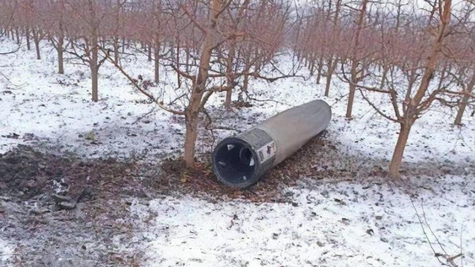 Під час атаки Росії по Україні 5 грудня в Молдові впала ракета, що не розірвалася