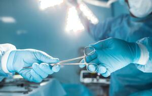 Неотложная помощь будет предоставляться в полном объеме, отметили в Минздраве