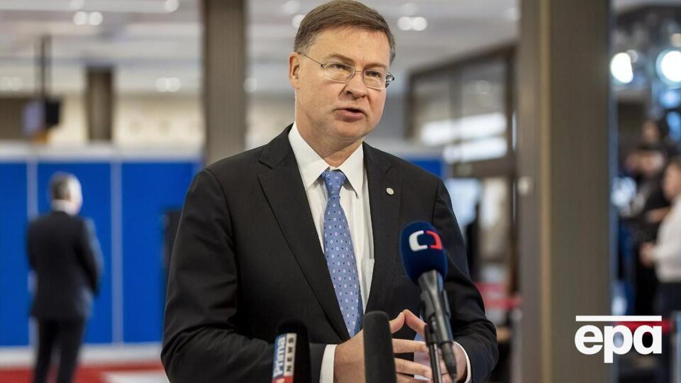 Домбровскіс: ЄС має продемонструвати єдність і солідарність й стримати обіцянки, дані Україні