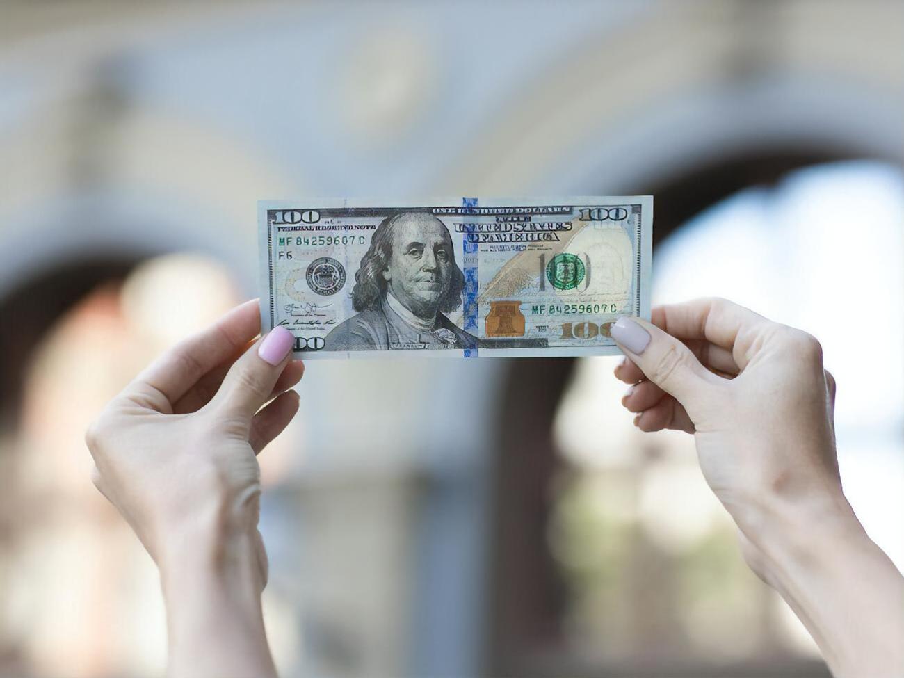 Міжнародні резерви України зросли