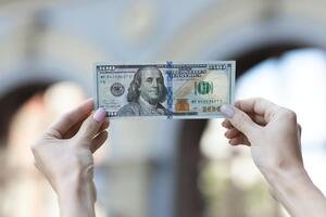 Міжнародні резерви України зросли