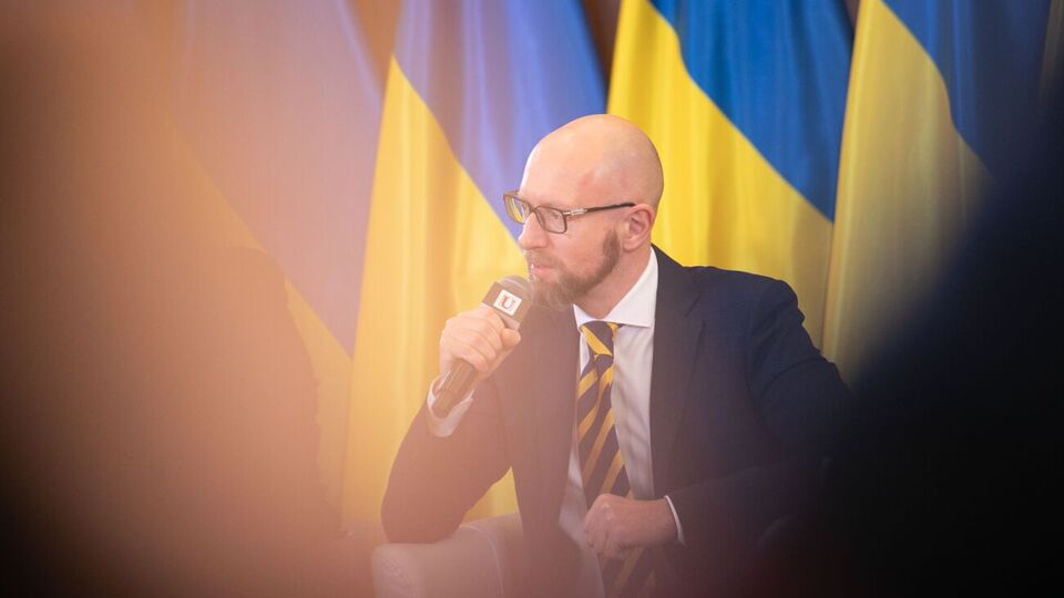Яценюк: Після перемоги нас спіткають виклики не менші, ніж під час війни